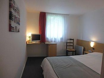 Hostellerie Des Enclos Guimiliau Kültér fotó