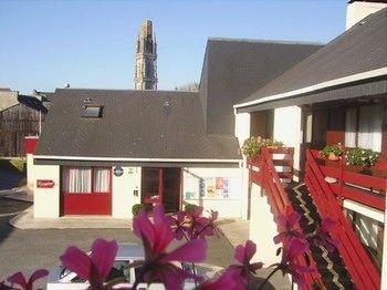 Hostellerie Des Enclos Guimiliau Kültér fotó