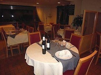 Hostellerie Des Enclos Guimiliau Kültér fotó